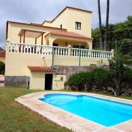 Arona Sleeps 8 Pool Wifi *