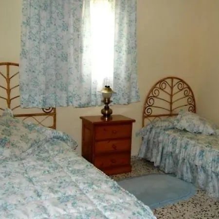 Arona Sleeps 8 Pool Wifi Nyaraló